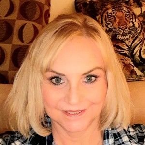 Meet your Posher, Cindy